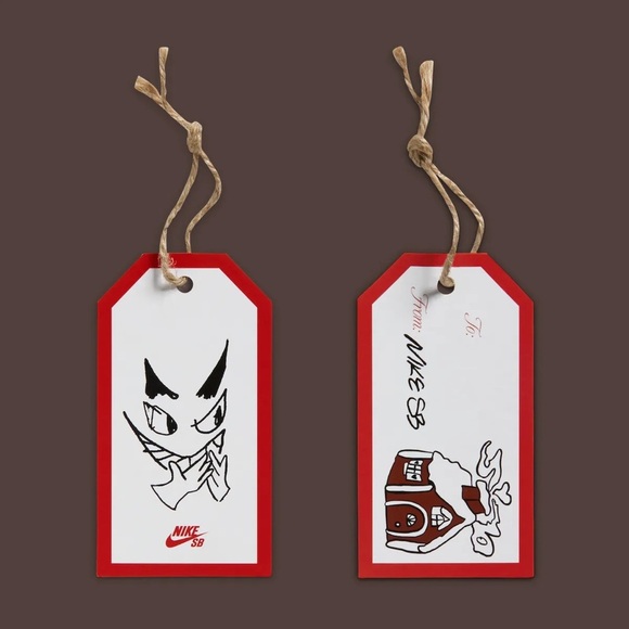 Nike SB dunk
'Krampus' 🔥💣😈🖤
Brand new - Picture 10 of 12